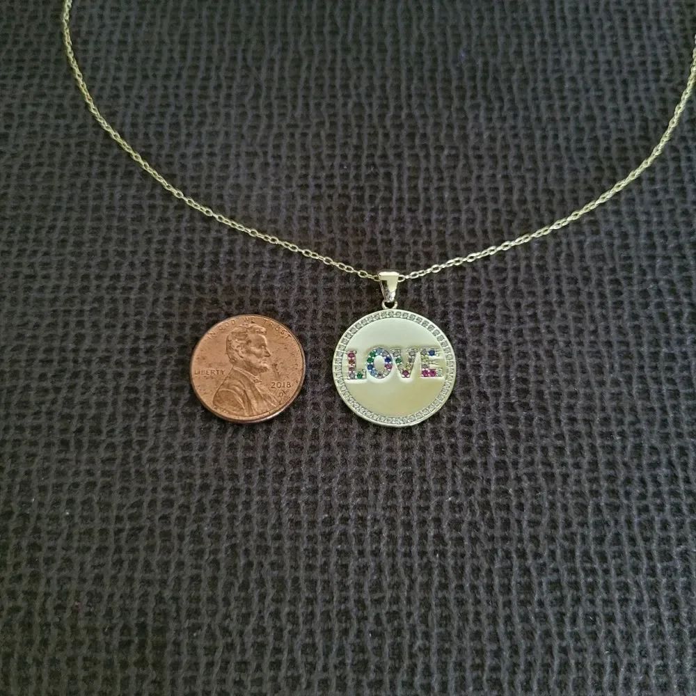 Gioielli LOVE❤ Disc📀 Pendant Necklace - Picture 5 of 11